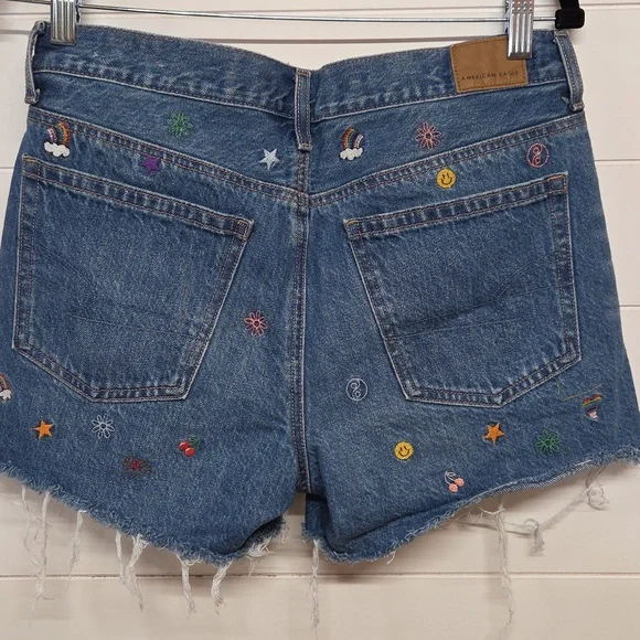 American Eagle Boyfriend Shorts Size 4 Denim - Picture 3 of 3